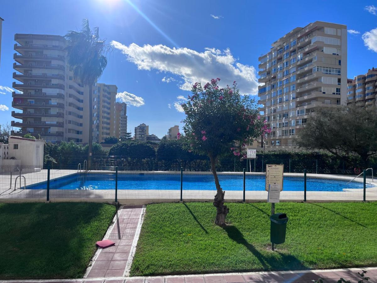 Apartamento Primera Línea Brisa de Mar Fuengirola Exterior foto